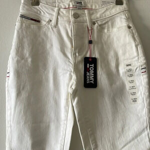NWT Tommy Hilfiger White Cropped jeans new with tag